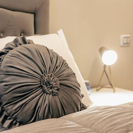 Ruins De Charme B&B Luxury Pompei Bagian luar foto