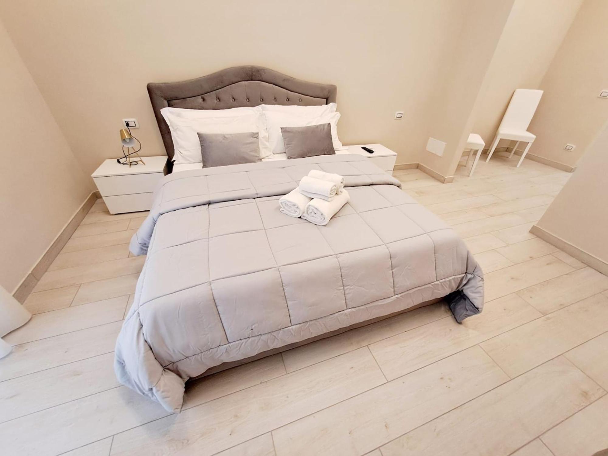 Ruins De Charme B&B Luxury Pompei Bagian luar foto