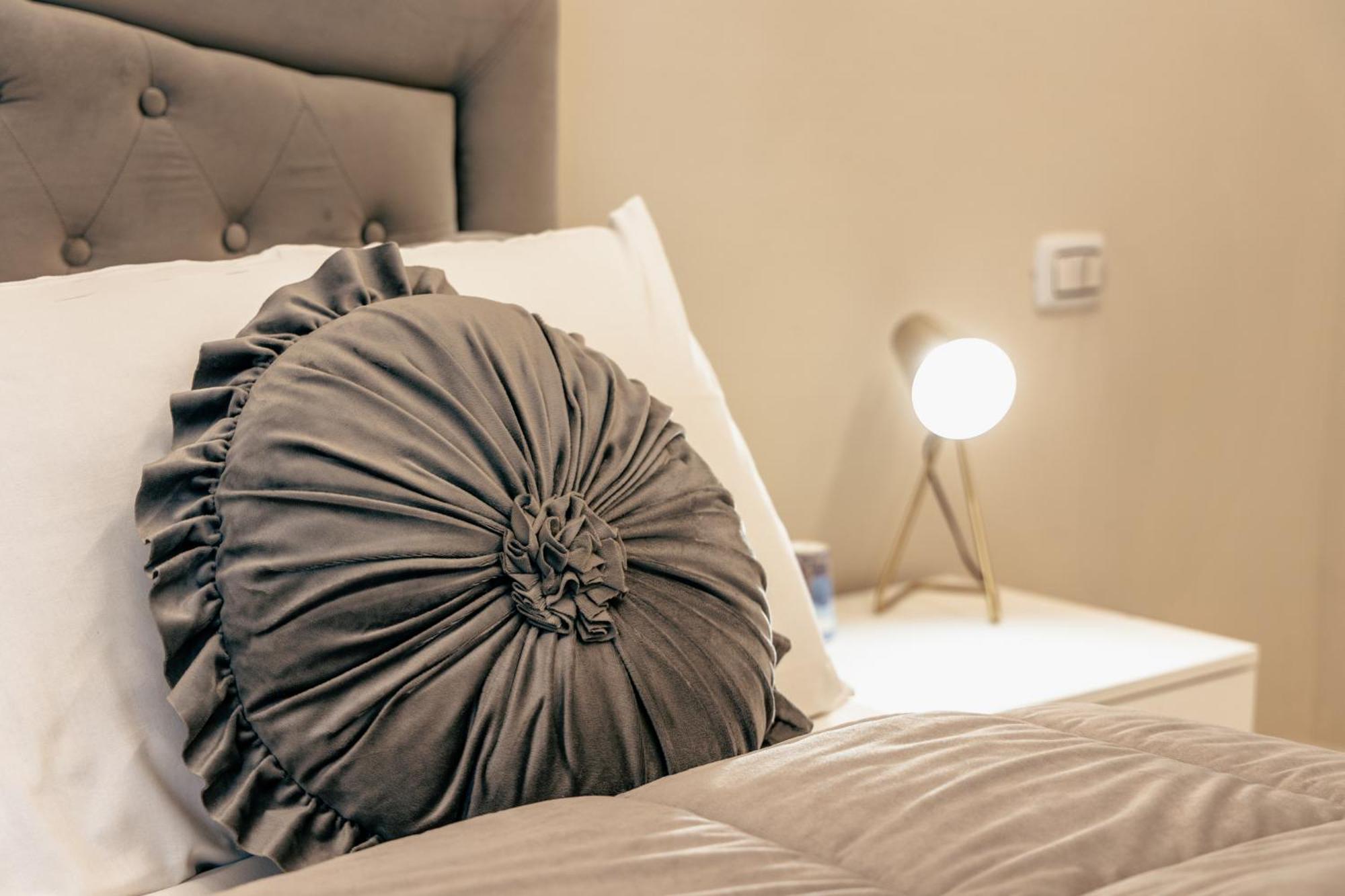 Ruins De Charme B&B Luxury Pompei Bagian luar foto