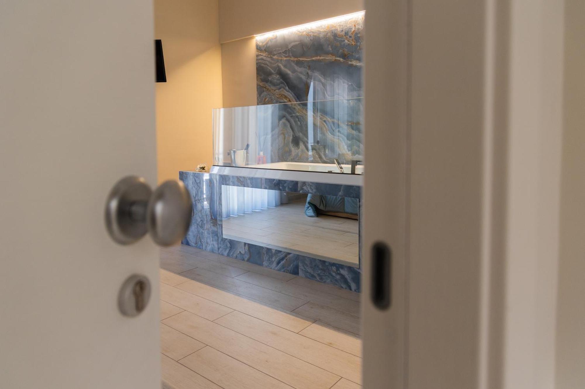 Ruins De Charme B&B Luxury Pompei Bagian luar foto