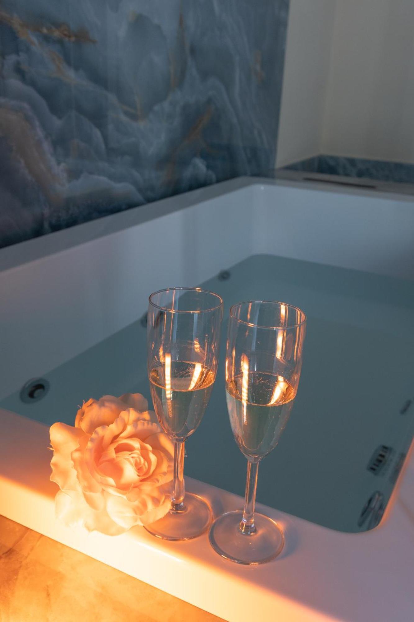 Ruins De Charme B&B Luxury Pompei Bagian luar foto