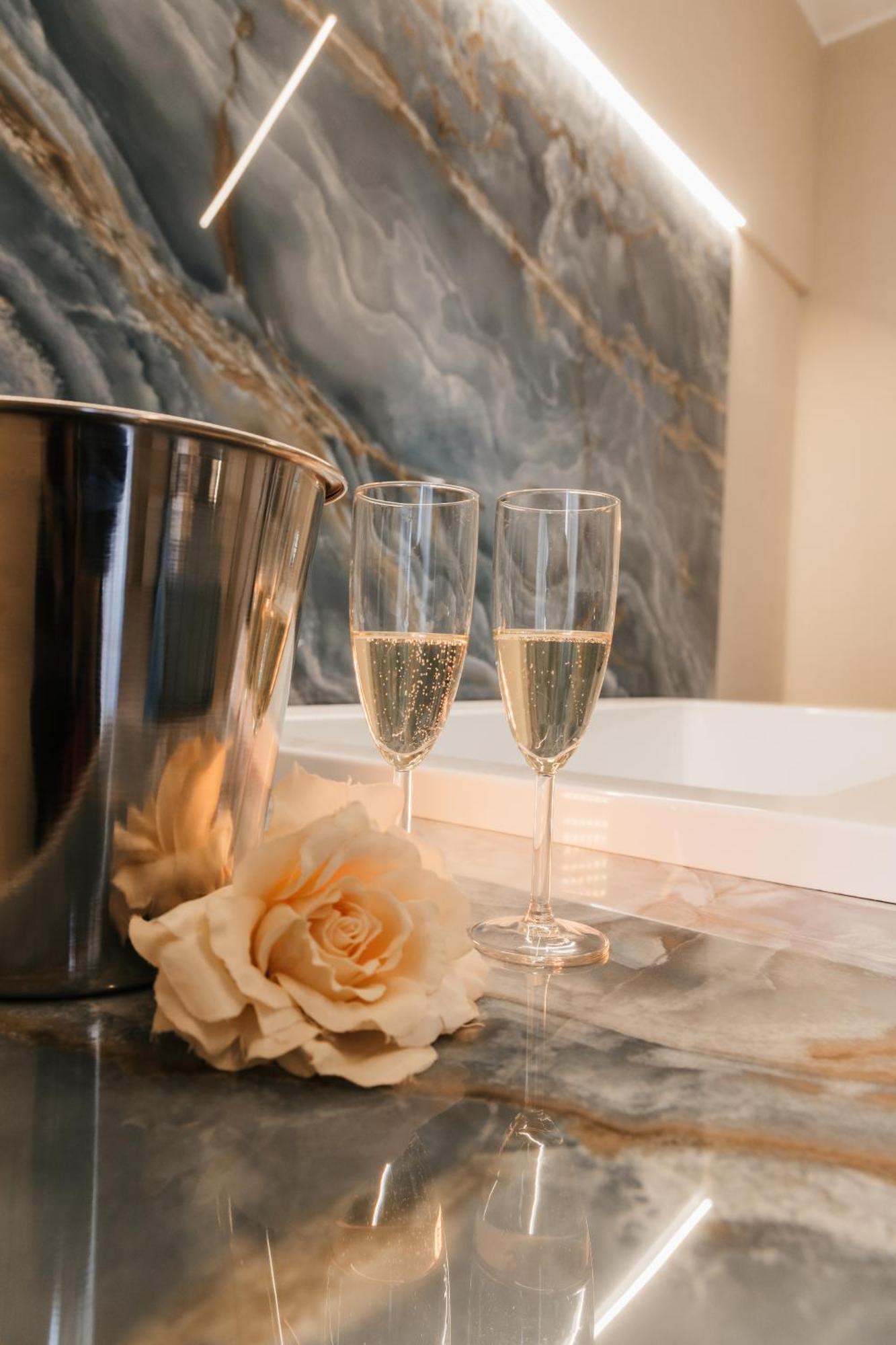 Ruins De Charme B&B Luxury Pompei Bagian luar foto
